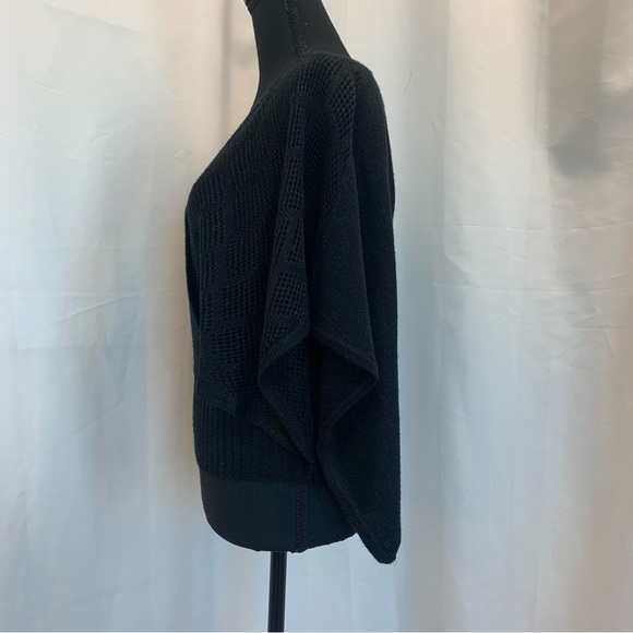 Urban behavior black glitter wide sleeve wrap front sweater Sz L - Picture 5 of 12